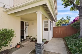 Photo #4: 260008888 Listing