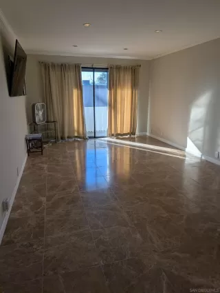 Photo #6: 2600089 Listing 