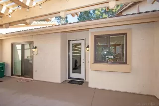 Photo #3: 260008928 Listing 