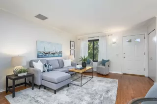 Photo #5: 260008938 Listing 