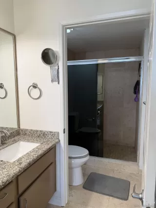 Photo #1: 260008955 Listing 