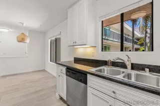 Photo #5: 260008959 Listing 