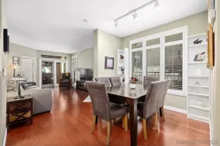 Photo #4: 260008975 Listing 