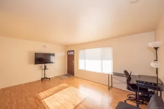 Photo #3: 260009001 Listing