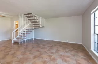 Photo #2: 260009003 Listing 