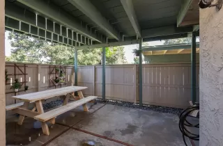 Photo #5: 260009003 Listing 