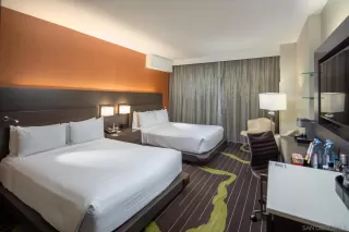 Photo #4: 260009004 Listing