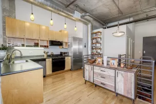 Photo #3: 260009028 Listing 