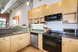 Photo #5: 260009028 Listing 