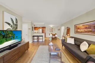 Photo #5: 260009031 Listing 