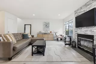 Photo #2: 260009048 Listing 