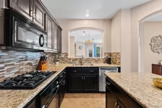 Photo #5: 260009083 Listing 