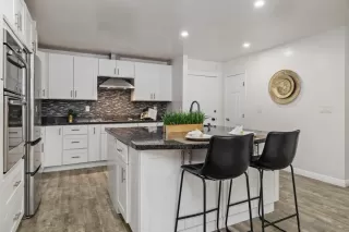 Photo #4: 260009084 Listing 