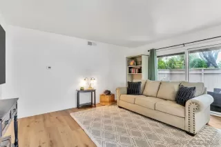 Photo #4: 260009156 Listing 