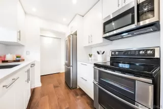 Photo #4: 260009179 Listing 