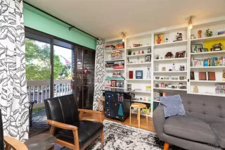 Photo #2: 260009200 Listing 