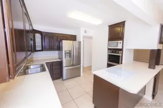 Photo #6: 260009215 Listing 