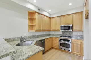 Photo #5: 260009232 Listing 