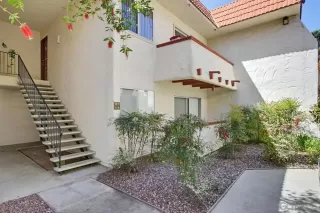 Photo #1: 260009287 Listing 