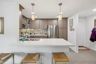 Photo #4: 260009330 Listing 