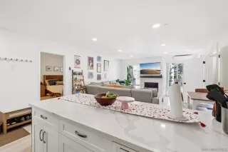 Photo #6: 260009347 Listing 