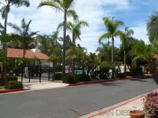 Photo #2: 260009368 Listing 