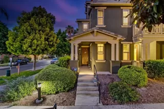 Photo #2: 260009441 Listing 
