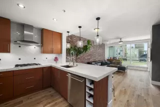 Photo #4: 260009463 Listing 