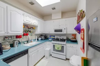 Photo #4: 260009485 Listing 