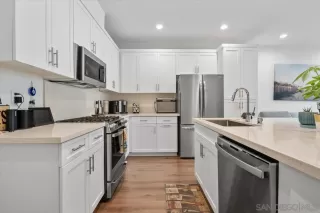 Photo #4: 260009490 Listing 