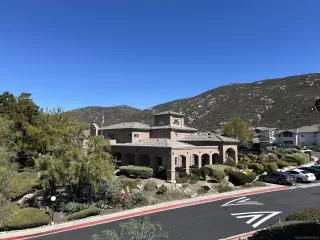 Photo #1: 2600095 Listing 