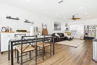 Photo #4: 260009525 Listing 