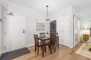 Photo #5: 260009530 Listing 