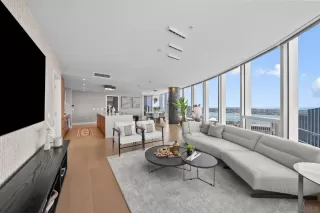 Photo #1: 260009552 Listing 