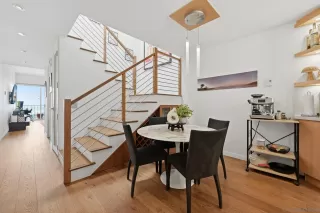 Photo #1: 260009602 Listing 