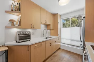 Photo #2: 260009602 Listing 