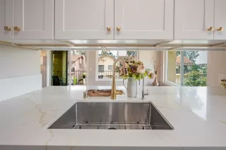 Photo #2: 260009612 Listing 