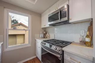 Photo #4: 260009612 Listing 