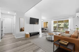 Photo #1: 260009628 Listing 