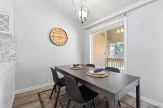 Photo #5: 260009628 Listing 