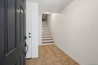 Photo #2: 260009629 Listing 