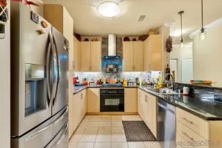 Photo #2: 260009635 Listing 