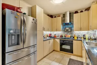 Photo #4: 260009635 Listing 