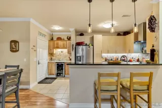 Photo #6: 260009635 Listing 