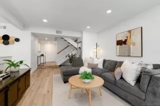 Photo #2: 260009658 Listing 