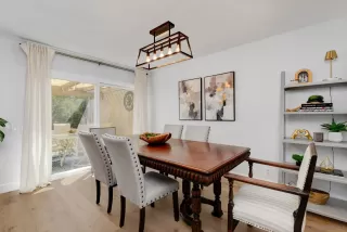 Photo #3: 260009658 Listing 