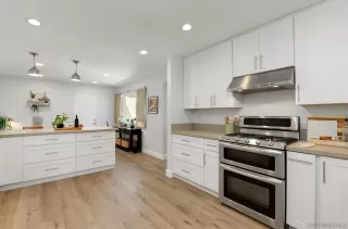 Photo #5: 260009658 Listing 