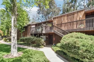 Photo #2: 260009688 Listing 