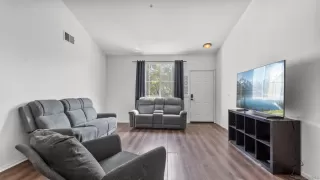 Photo #3: 260009761 Listing 