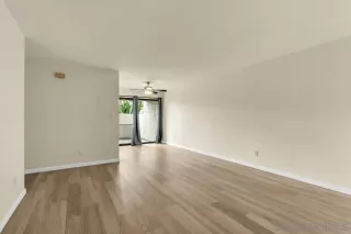 Photo #3: 260009765 Listing 